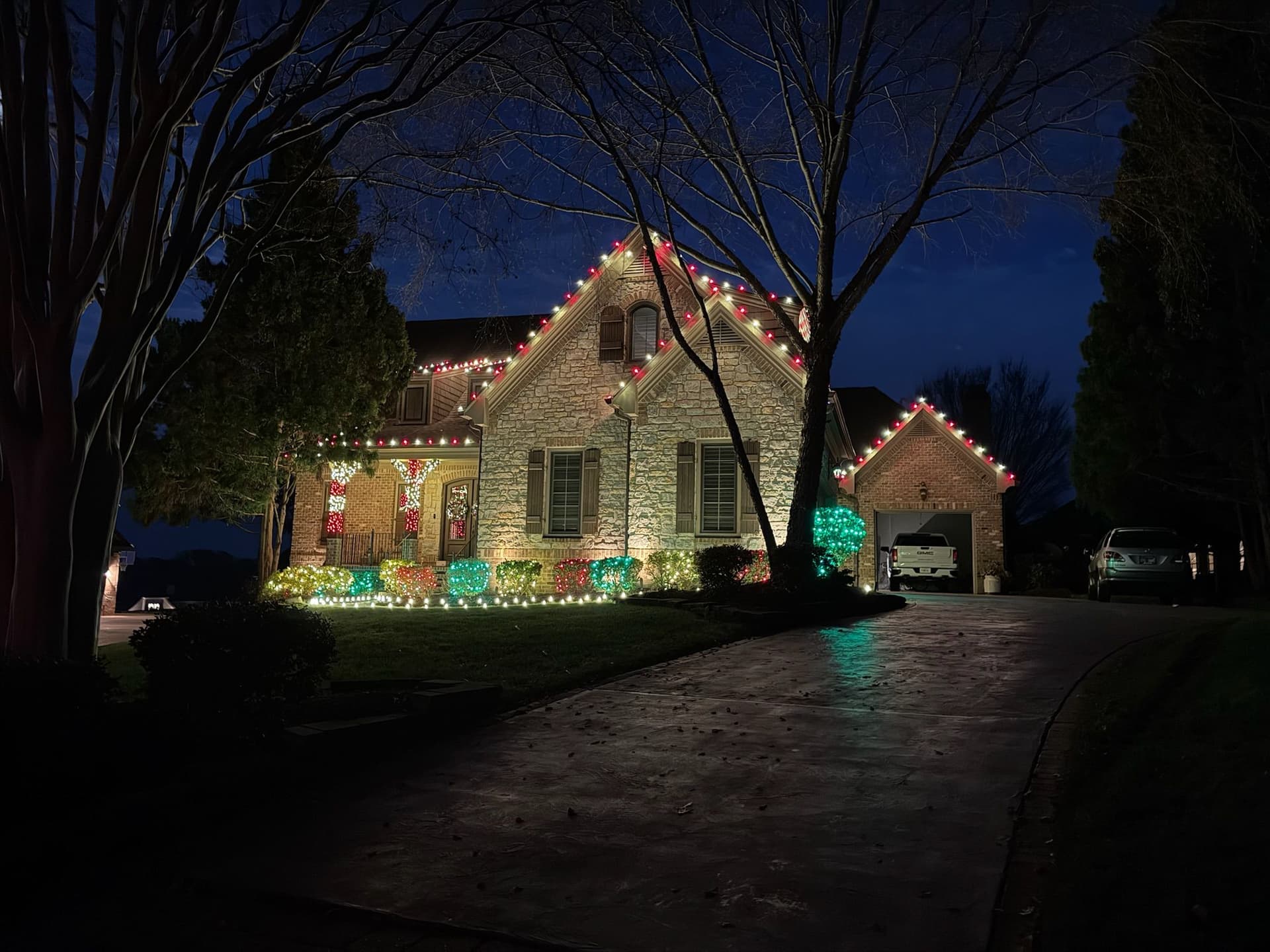 Professional Christmas Light Installation in Knoxville: Transform Your Home into a Holiday Masterpiece image