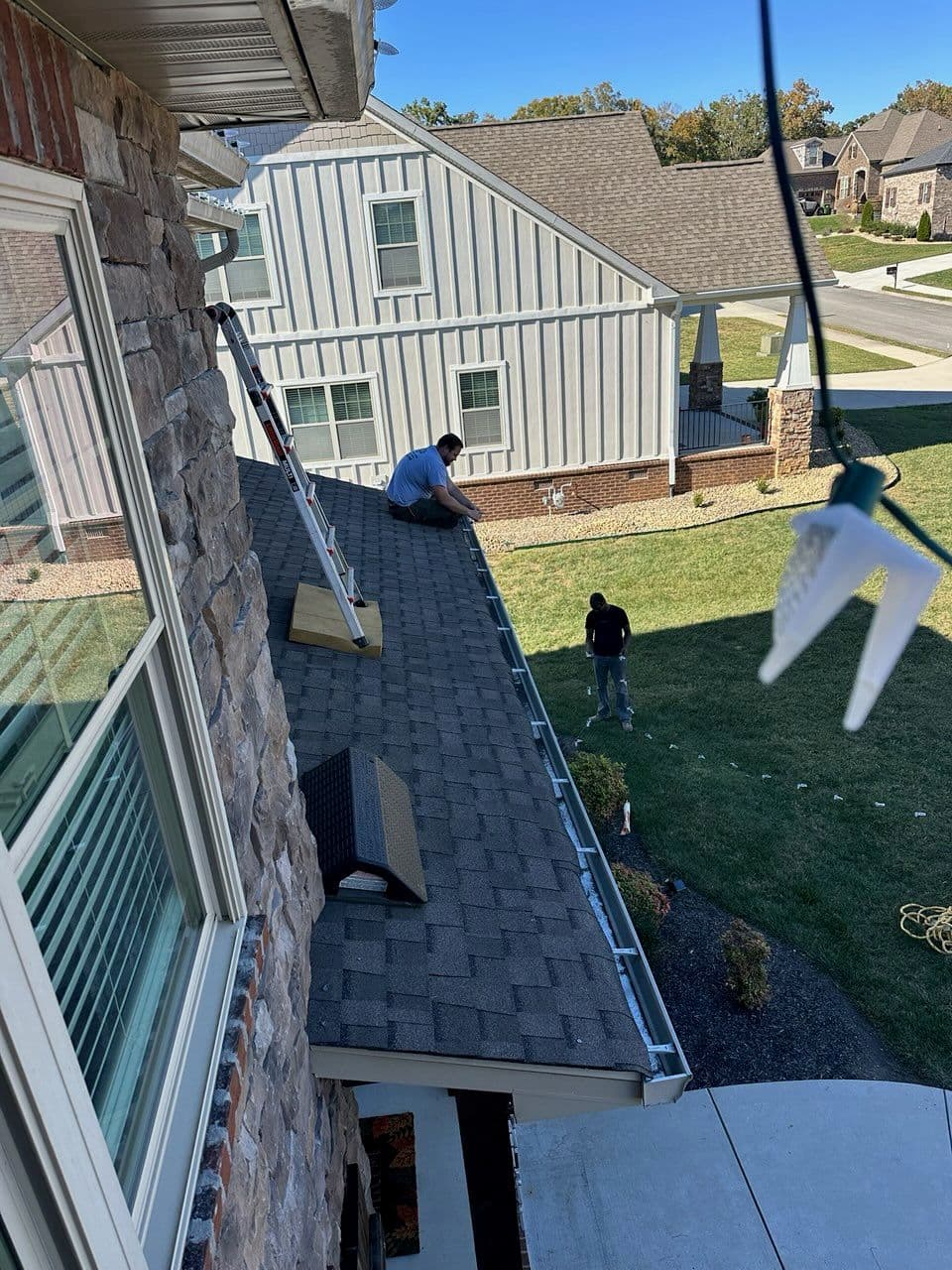 Project Effortless Holiday Lighting in Maryville image