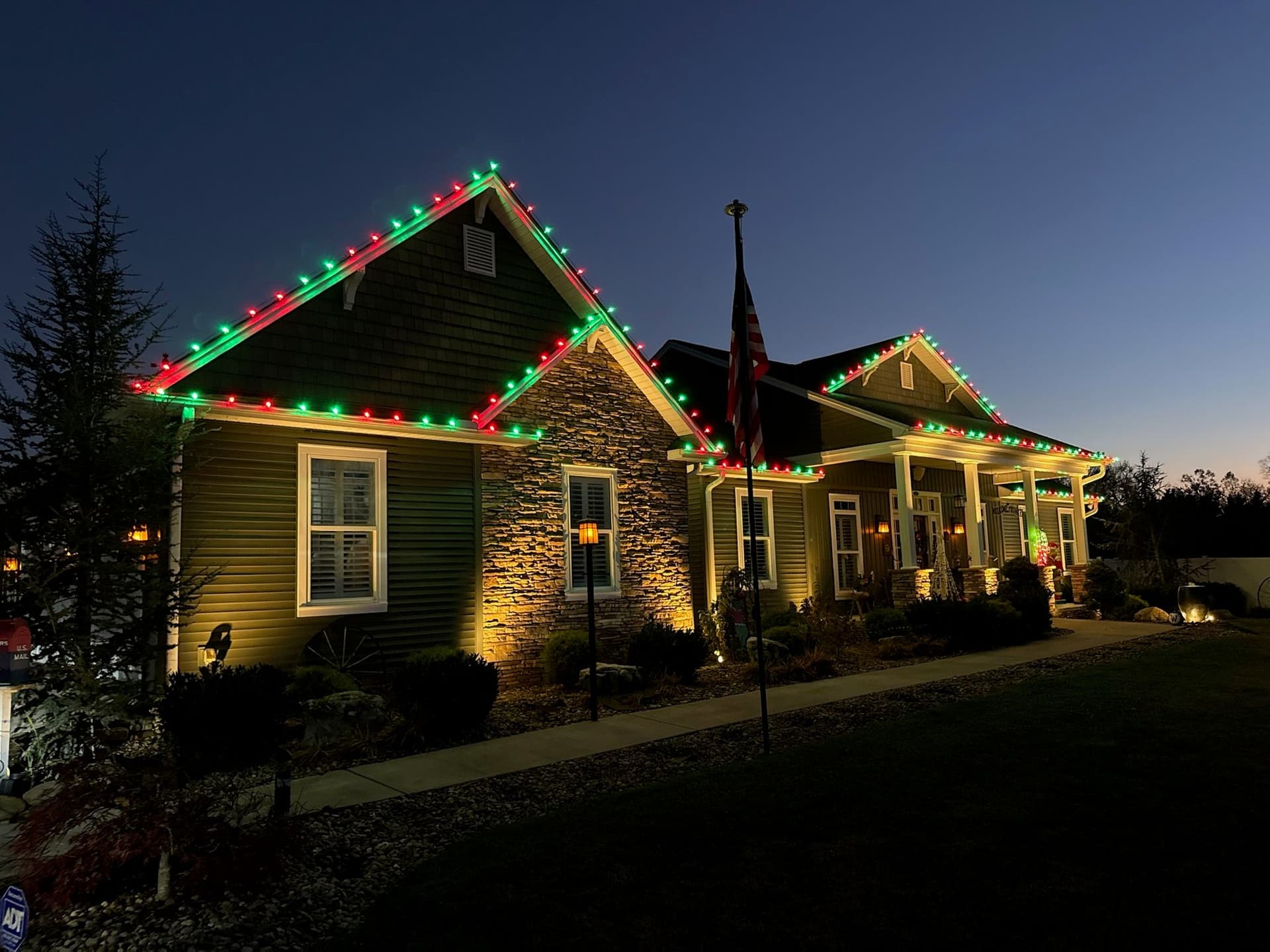 Festive Red and Green Home Lighting in Seymour TN image
