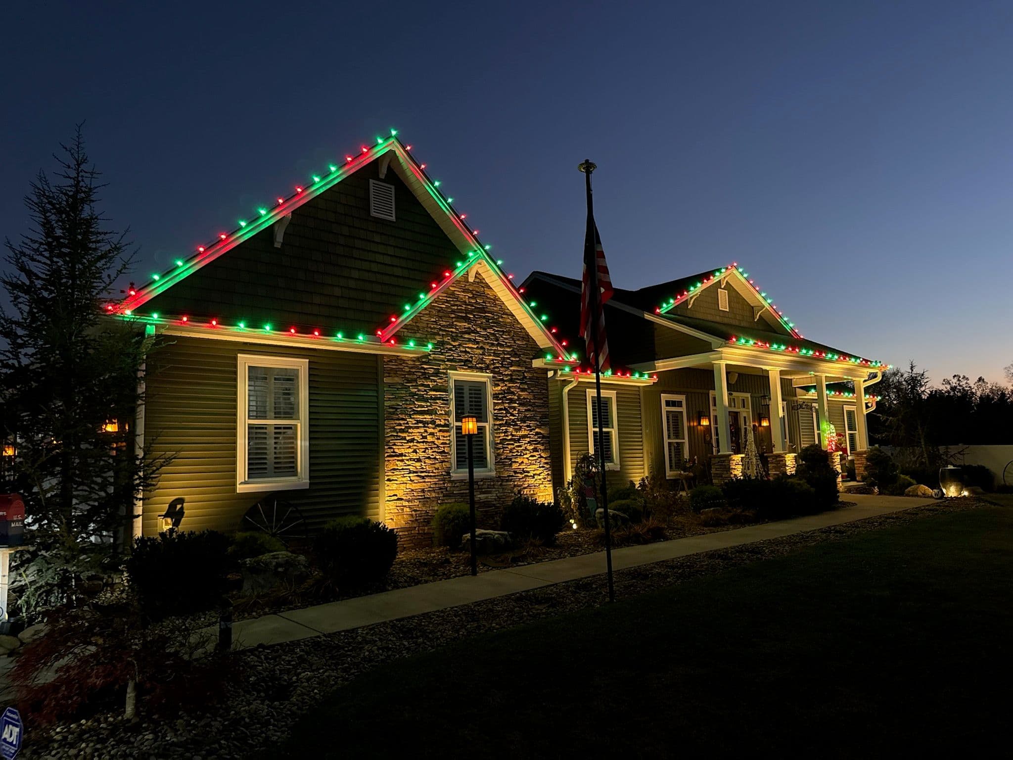 Project Festive Red and Green Home Lighting in Seymour TN image